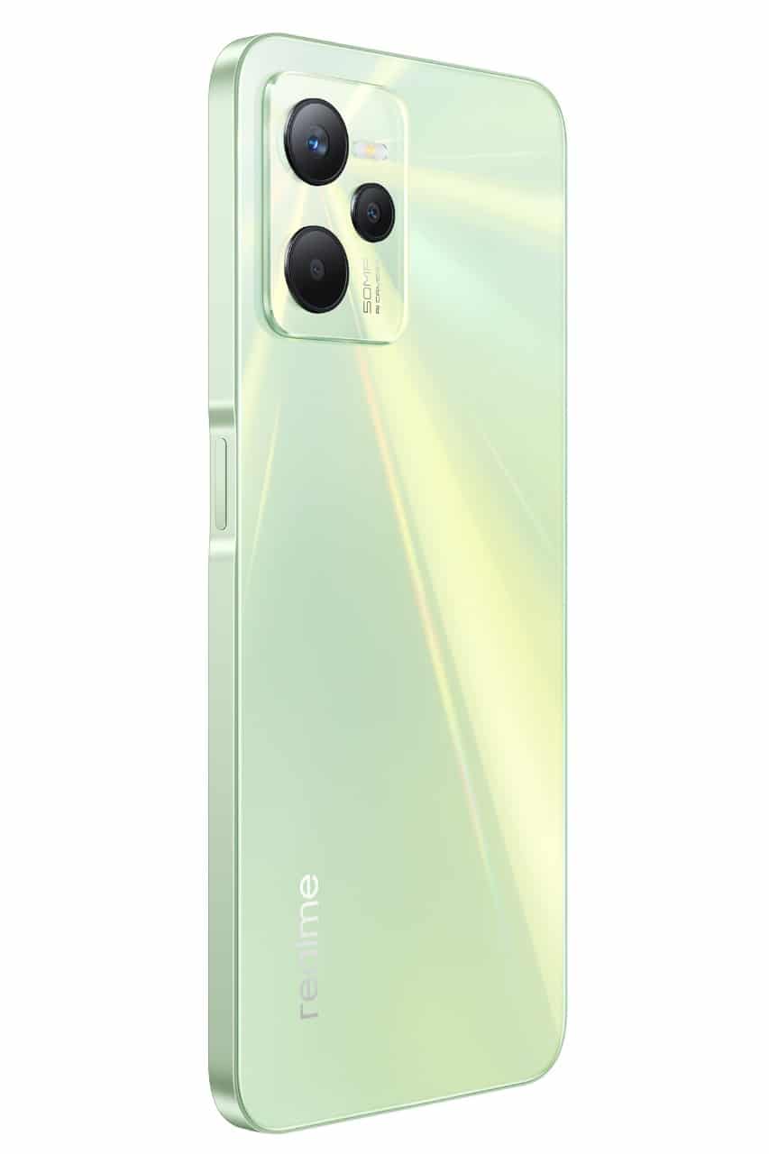 Diseño posterior Realme C35