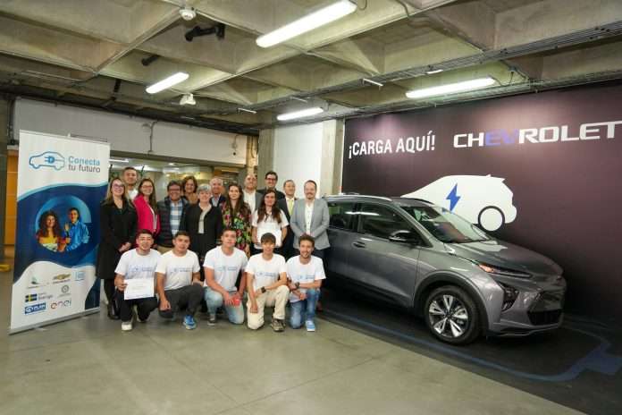 Foto GM Conecta tu futuro 1 (1)