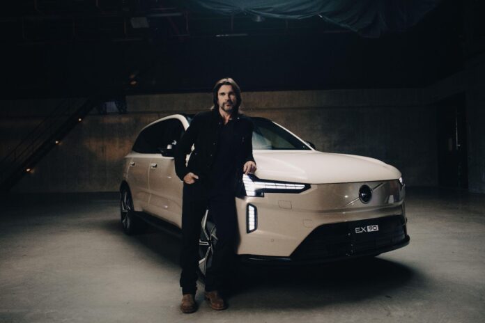 Juanes y VOLVO
