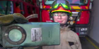 ¡Sobrevivió al fuego! Celular queda intacto tras voraz incendio forestal ¿de cuál se trata?