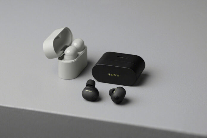WF-1000XM6_Black_PlatinumSilver_InSituation-Large.jpg (2)