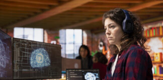 Docentes de Bogotá asumen el reto de transformar sus aulas aprendiendo tecnología de vanguardia con Oracle