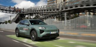 Porsche lleva el futuro de la movilidad deportiva a Colombia: debut del nuevo Cayenne Eléctrico y del 911 Turbo S en el PWRS Road Tour