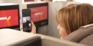 Despega el primer avión de Iberia con wifi de alta velocidad gratuito de Starlink