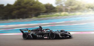 TCS renueva su alianza como patrocinador principal de Jaguar TCS Racing y amplía su papel como socio oficial de IA de cara a la era GEN4 de la Fórmula E